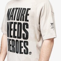 T-shirt, koszulka męska TIMBERLAND T-SHIRT ELLIS RIVER STATEMENT TEE tb0a1odis901 kolor beżowy