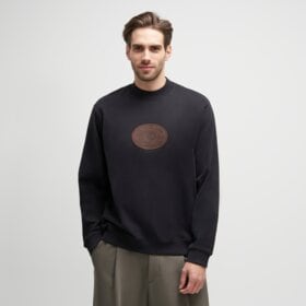 TIMBERLAND BLUZA LEATHER BADGE CREWNECK SWEATSHIRT