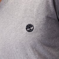 T-shirt, koszulka męska TIMBERLAND T-SHIRT SS EMB TREE TEE 1146j052 kolor szary