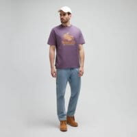 T-shirt, koszulka męska TIMBERLAND T-SHIRT FRONT BOOT GRAPHIC TEE tb0a6dj1enx1 kolor fioletowy