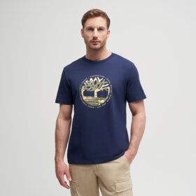 TIMBERLAND T-SHIRT TREE LOGO LAKE HOUSE GRAPHIC TEE